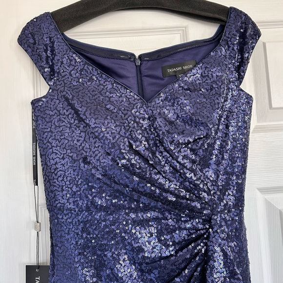 NWT TADASHI SHOJI SEQUIN OFF THE-SHOULDER GOWN NAVY PARTY FORMAL METALLIC   XS - Picture 10 of 14